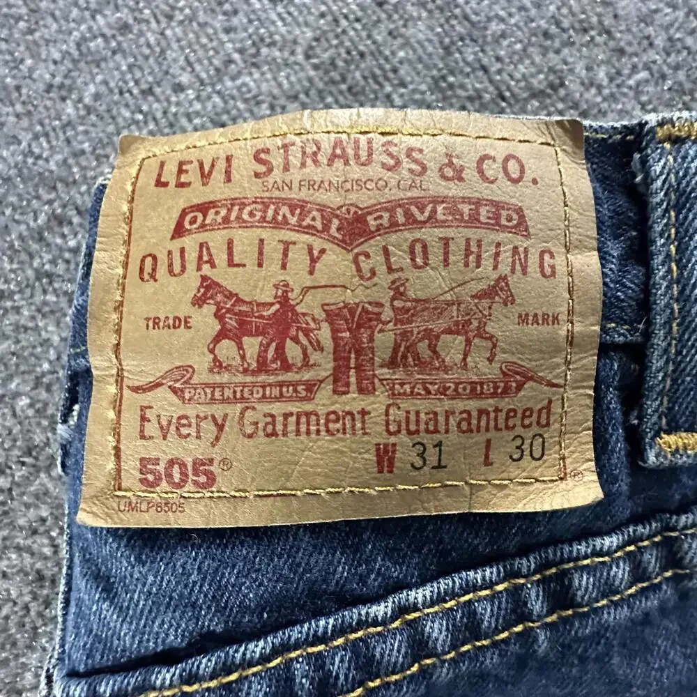 Vintage Levi’s‎ 505 Jeans Made in Canada 90s W31 L30 Dark Wash #627